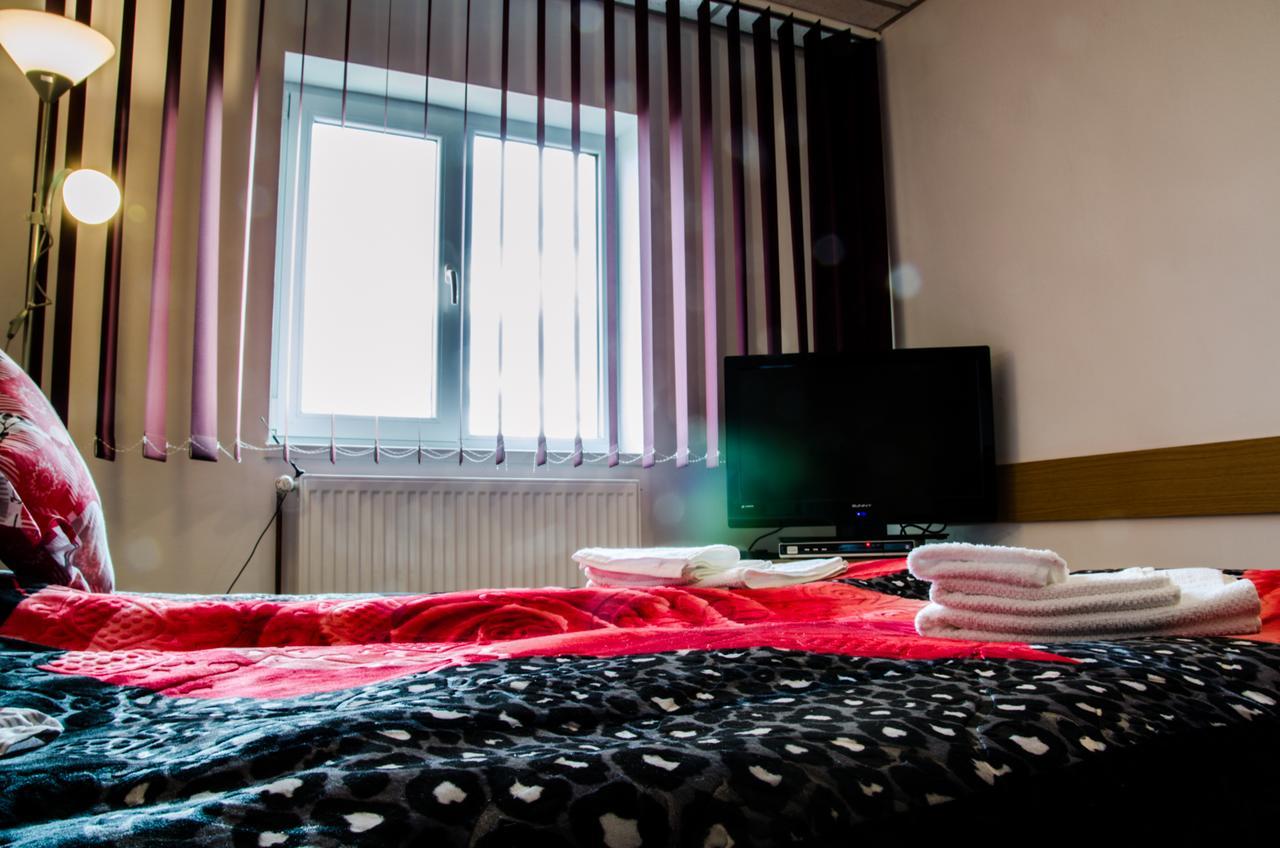 Georgibel Hotel Deva Eksteriør billede