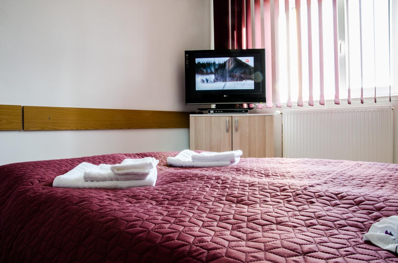 Georgibel Hotel Deva Eksteriør billede